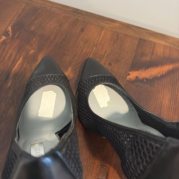 BCBGMaxAzria Mesh Ma-Kassia Black Stilletto Size 8.5 M - Picture 15 of 15